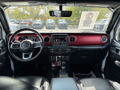 Used 2022 Jeep Wrangler Unlimited Rubicon image 10