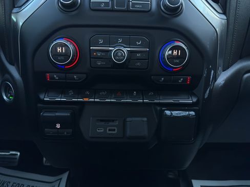 Used 2019 Chevrolet Silverado 1500 LT w/ All-Star Edition image 24