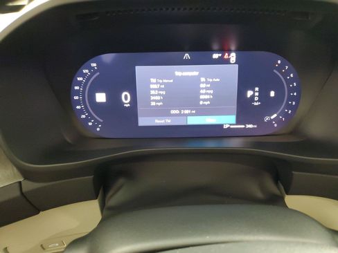 Certified 2026 Volvo XC40 B5 Plus w/ Climate Package AWD/4WD image 28