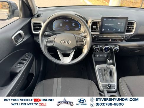 Certified 2023 Hyundai Venue SEL w/ Cargo Package image 2
