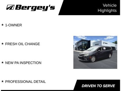Used 2024 Chrysler Pacifica Touring-L FWD image 4