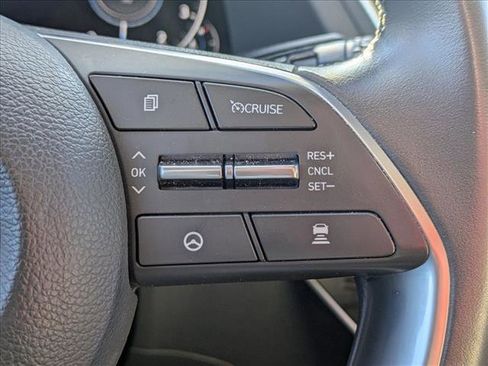 Used 2023 Hyundai Sonata SEL w/ Convenience Package image 12