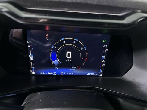 Used 2023 Chevrolet Colorado LT w/ LT Convenience Package II AWD/4WD image 12