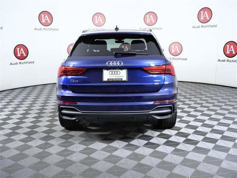 Used 2023 Audi Q3 2.0T Premium Plus w/ Premium Plus Package image 7