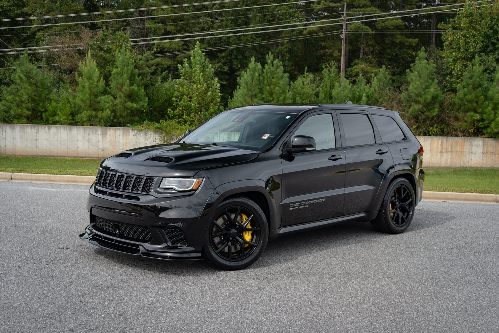 Used 2018 Jeep Grand Cherokee Trackhawk AWD/4WD image 4