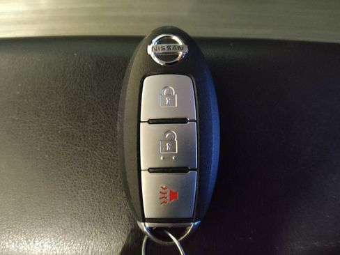 Used 2018 Nissan Murano Platinum image 32