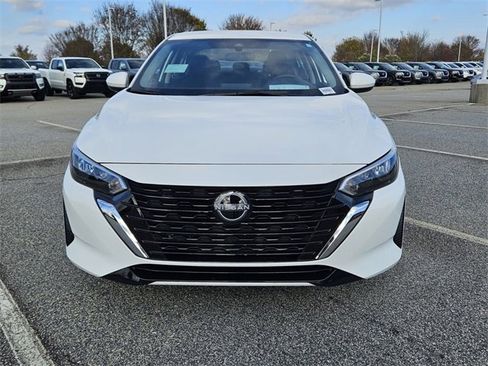 Used 2025 Nissan Sentra S image 2