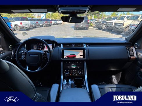 Used 2018 Land Rover Range Rover Sport HSE AWD/4WD image 20