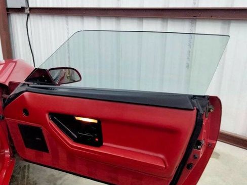 Used 1987 Chevrolet Corvette Convertible image 14