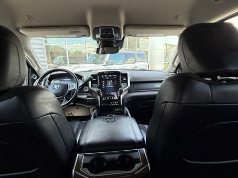 Used 2023 RAM 2500 Laramie AWD/4WD image 18