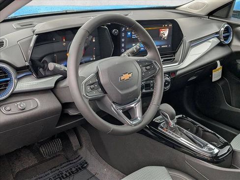 New 2026 Chevrolet Trax LT w/ Driver Confidence Package image 3