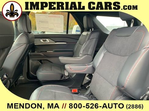 New 2026 Ford Explorer ST image 17