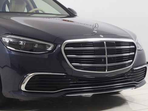 Used 2021 Mercedes-Benz S 580 4MATIC Sedan image 48