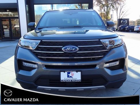 Used 2023 Ford Explorer XLT w/ Equipment Group 202A image 9