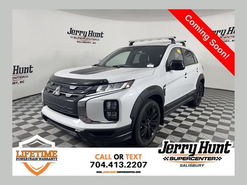 Used 2025 Mitsubishi Outlander Sport AWD image 1