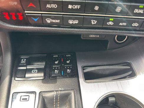 Used 2022 Lexus RX 350 F Sport w/ Accessory Package AWD/4WD image 24