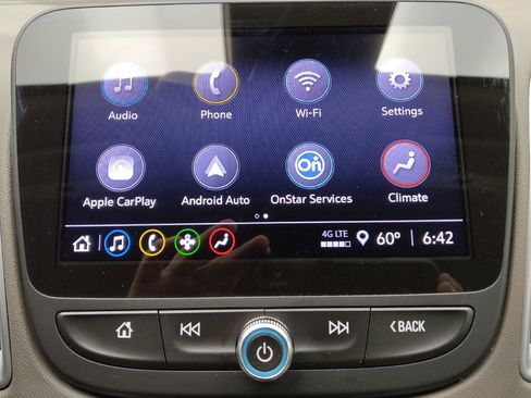 Used 2022 Chevrolet Malibu LT FWD image 25