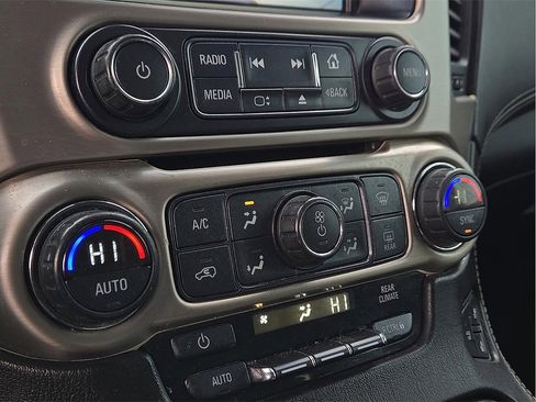 Used 2016 GMC Yukon XL Denali w/ Open Road Package image 16