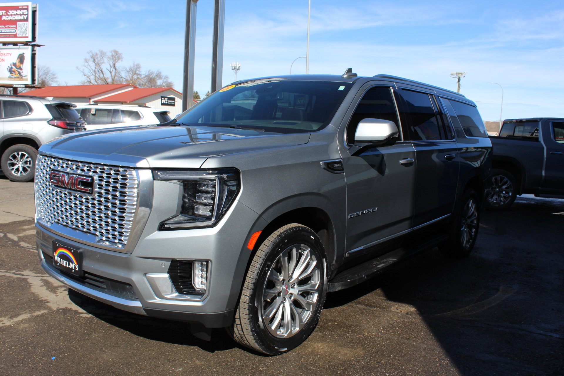 Certified 2023 GMC Yukon XL Denali w/ Max Trailering Package AWD/4WD image 10