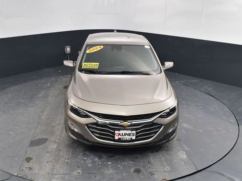 Used 2024 Chevrolet Malibu LT image 37