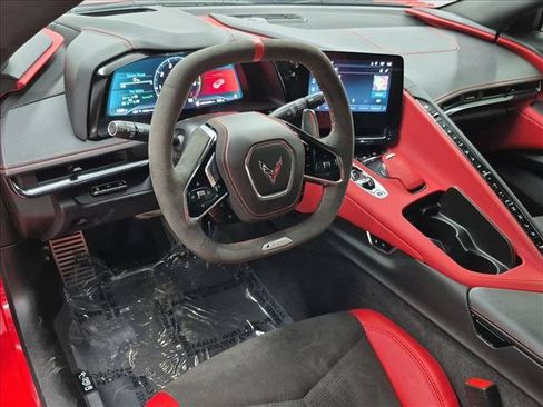 Certified 2025 Chevrolet Corvette E-Ray AWD/4WD image 18