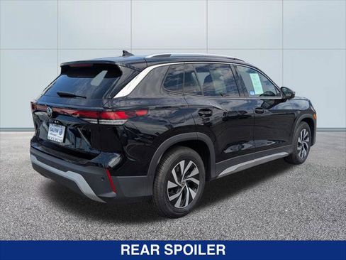 Certified 2026 Volkswagen Tiguan S FWD image 5