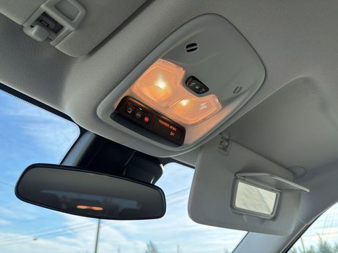 Used 2025 Chevrolet TrailBlazer LT image 70