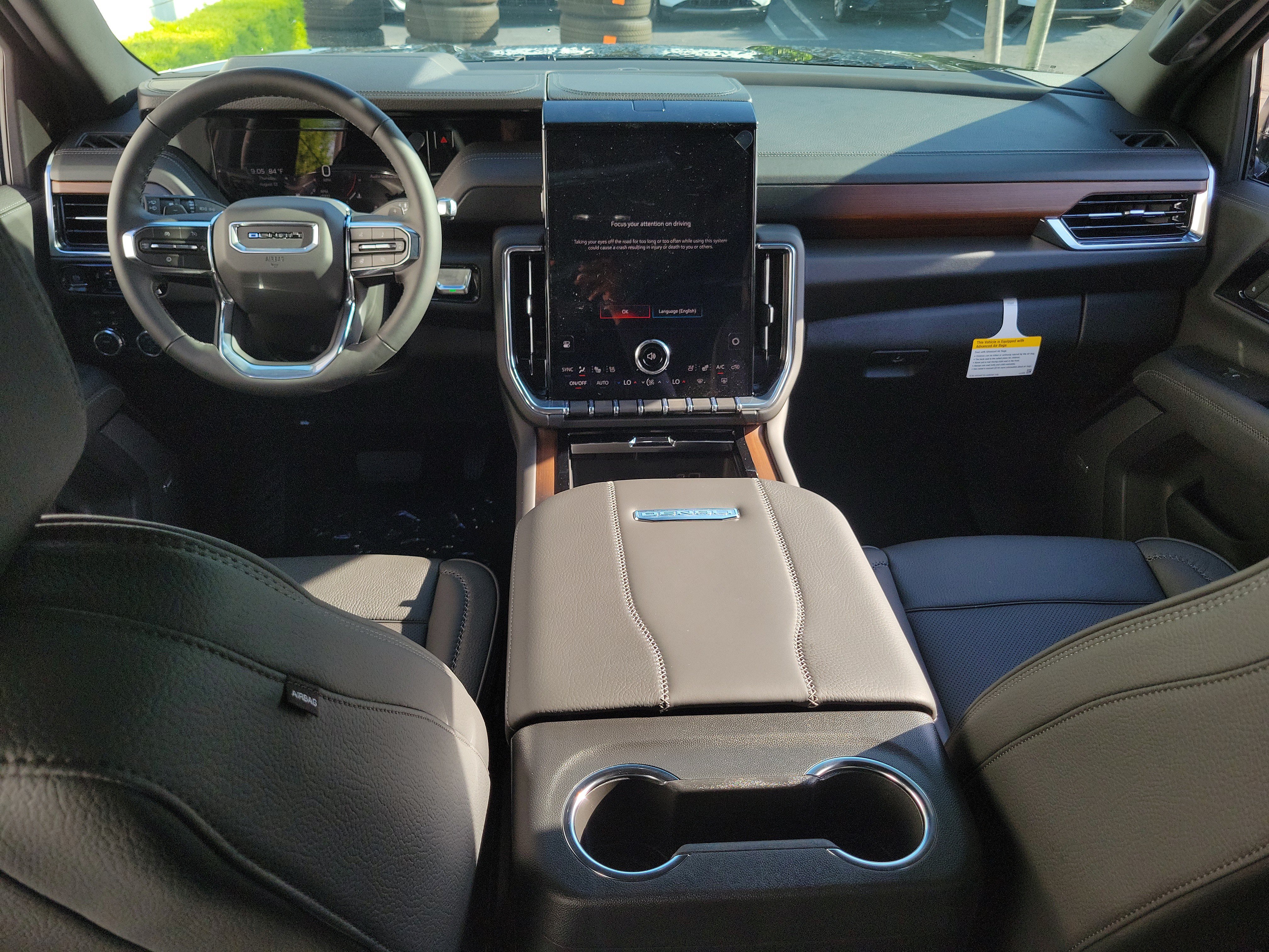 New 2026 GMC Yukon Denali AWD/4WD image 17