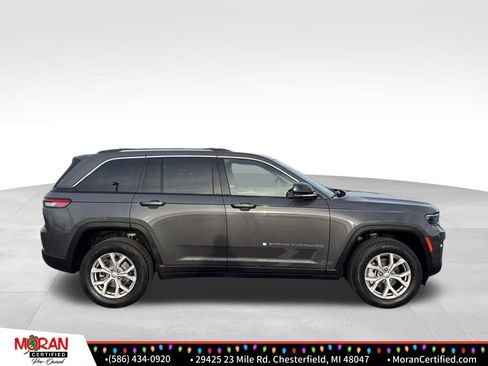 Used 2022 Jeep Grand Cherokee Limited w/ Trailer Tow Prep Group (B) image 6