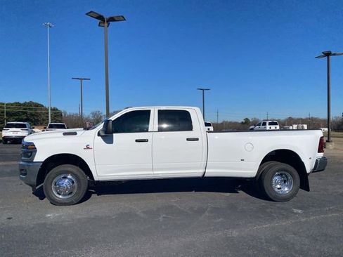 New 2026 RAM 3500 Tradesman w/ Chrome Appearance Group A image 4