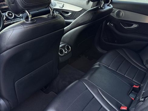 Used 2015 Mercedes-Benz C 300 4MATIC Sedan image 35