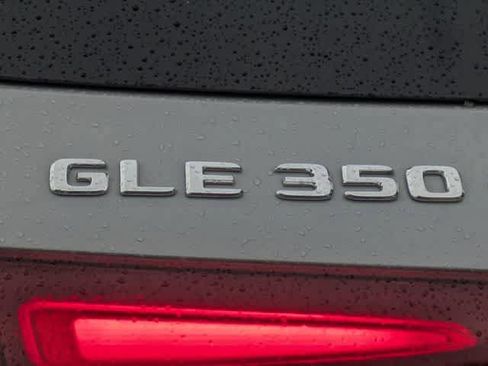 Used 2025 Mercedes-Benz GLE 350 4MATIC image 12