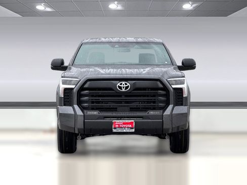 New 2026 Toyota Tundra SR image 5