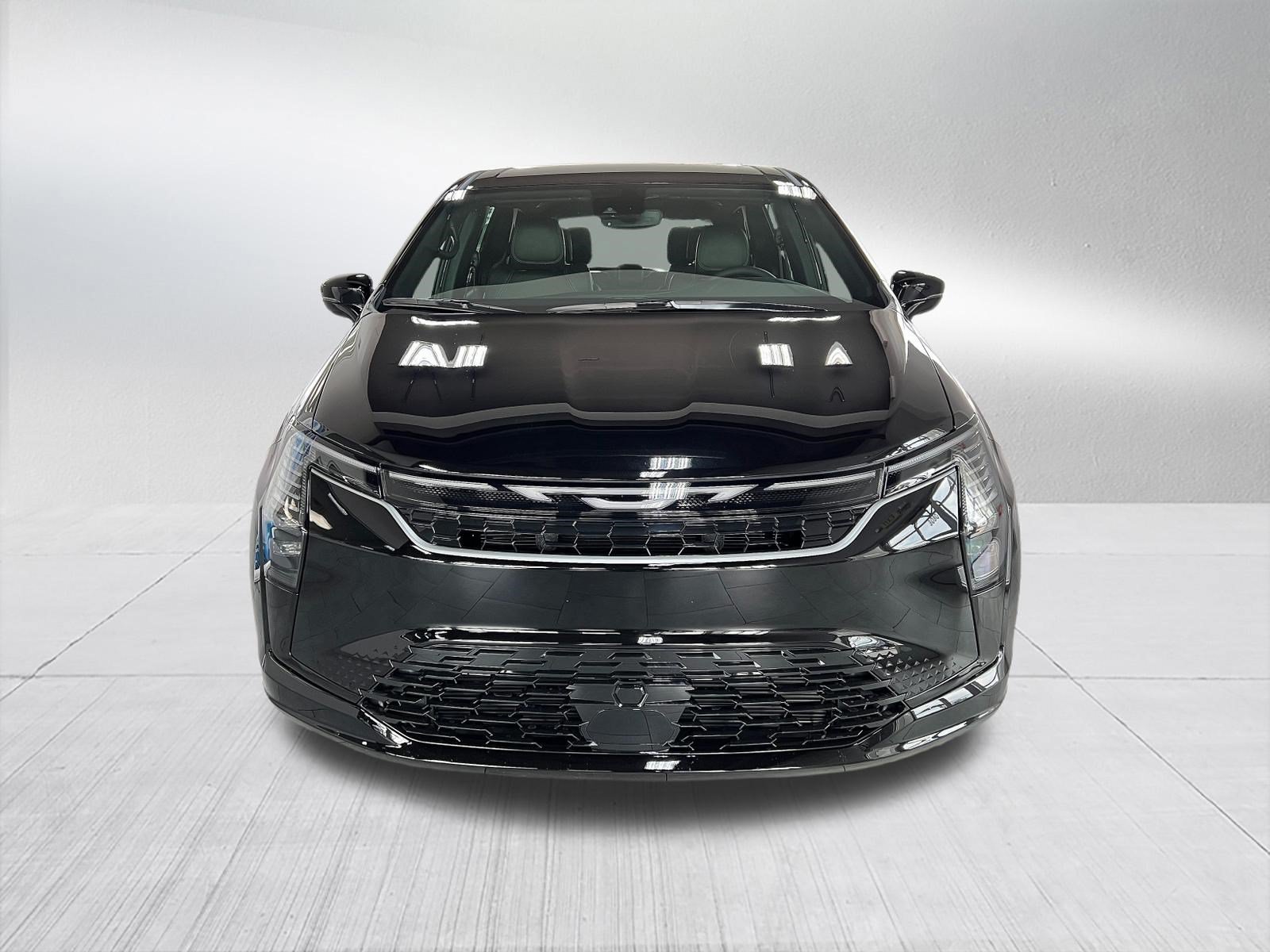 New 2027 Chrysler Pacifica Select FWD image 2