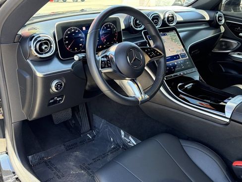 Used 2024 Mercedes-Benz CLE 300 4MATIC Coupe image 21
