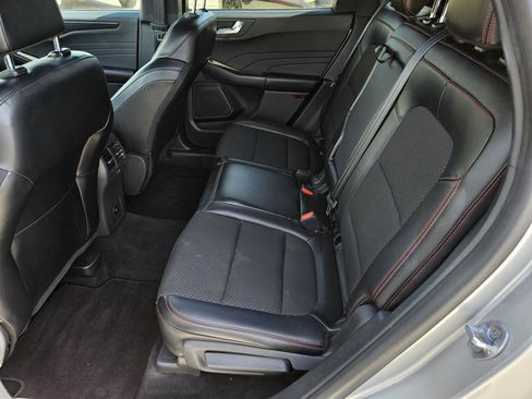 Used 2024 Ford Escape ST-Line AWD/4WD image 30
