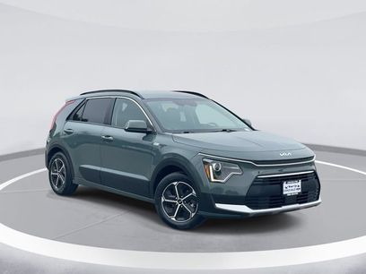 Used 2023 Kia Niro EX