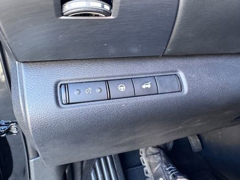 Used 2023 Nissan Pathfinder SL w/ SL Premium Package image 27