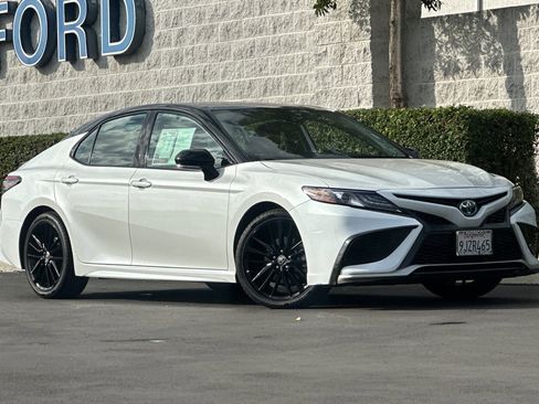 Used 2024 Toyota Camry XSE image 2