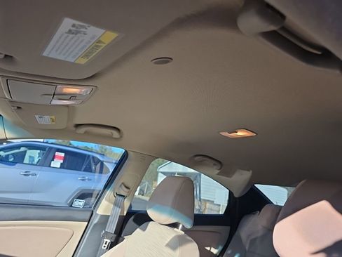 Used 2016 Hyundai Accent SE w/ Option Group 02 image 20