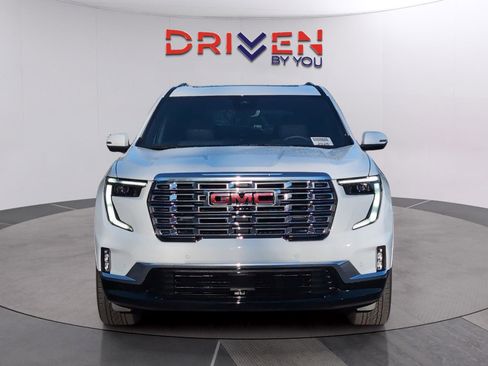 New 2026 GMC Acadia Denali w/ Super Cruise Package image 8