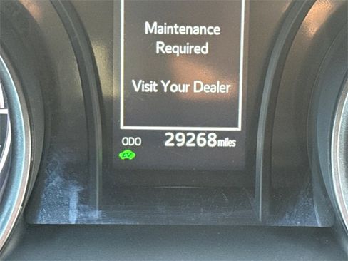 Used 2024 Toyota Camry SE image 29