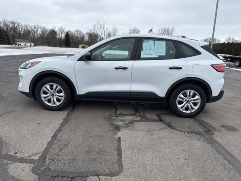 Used 2020 Ford Escape S image 5