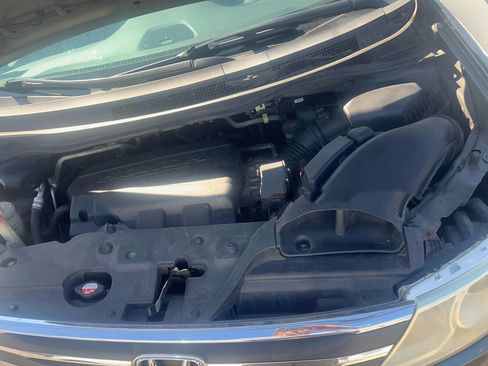 Used 2012 Honda Odyssey LX image 16