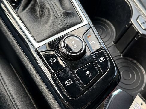 Used 2024 Kia Sportage X-Line w/ X-Line Premium Package image 24