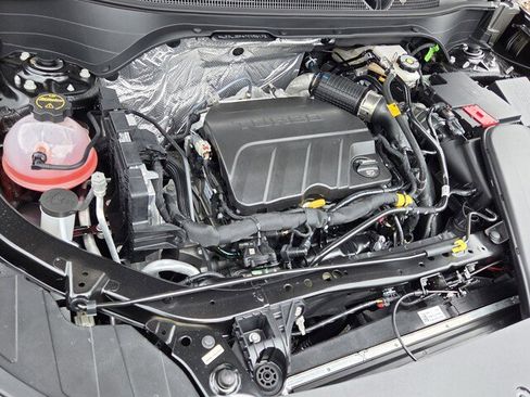 New 2026 Chevrolet Trax RS w/ Sunroof Package FWD image 22