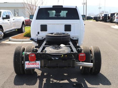 New 2026 RAM 3500 Tradesman w/ Chrome Appearance Group A AWD/4WD image 4