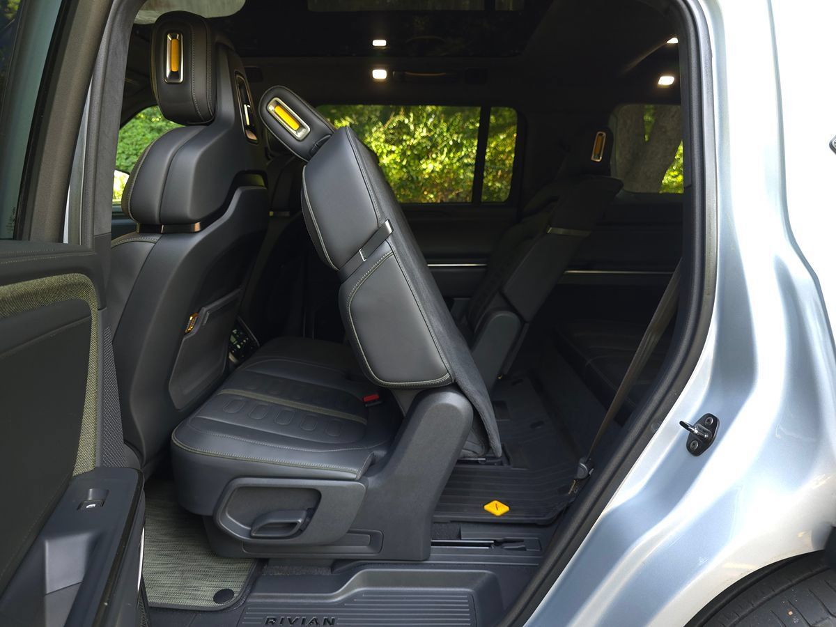 Used 2023 Rivian R1S Adventure Quad AWD/4WD image 17