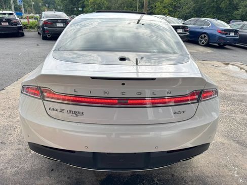 Used 2018 Lincoln MKZ Reserve w/ Technology Package FWD image 6
