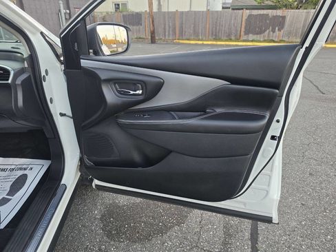 Used 2019 Nissan Murano SL AWD/4WD image 34